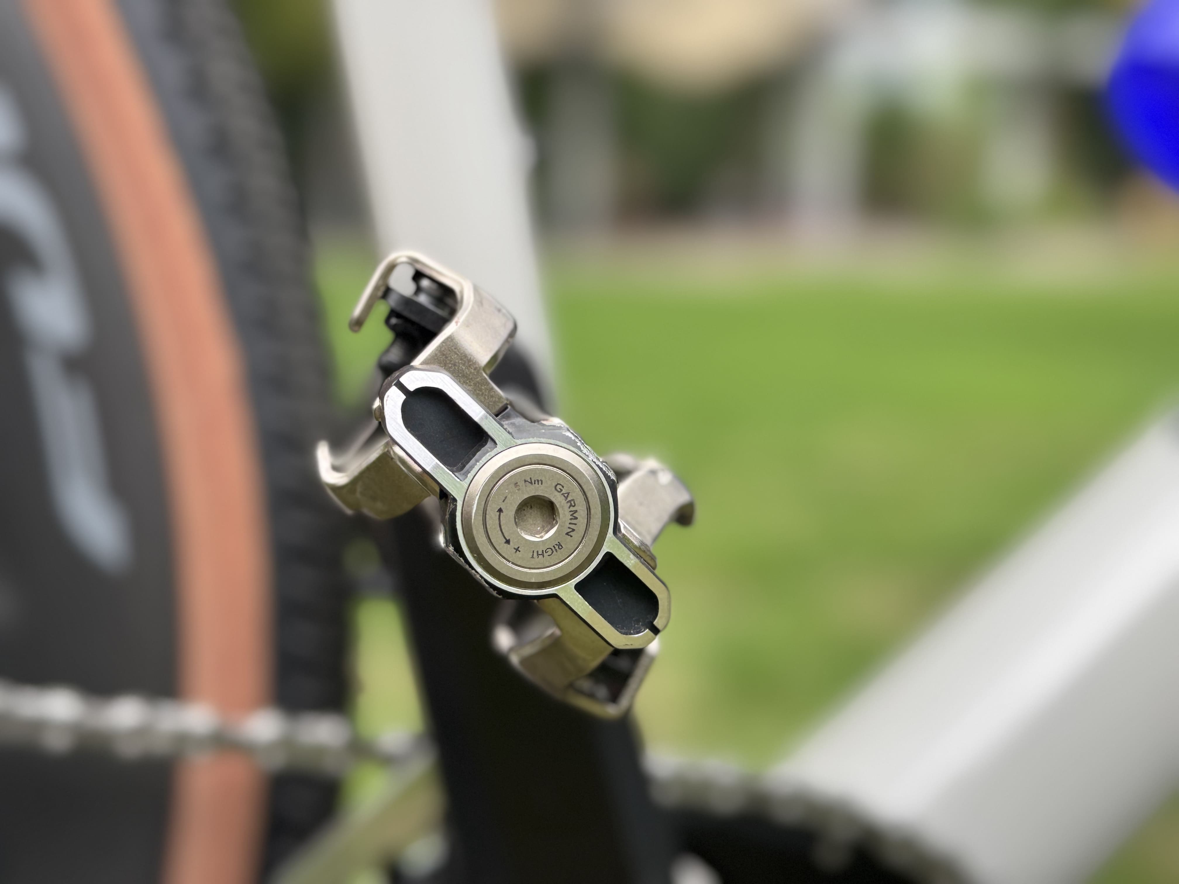 garmin-cyklisticky-ekosystem-edge-rally-varia (11)